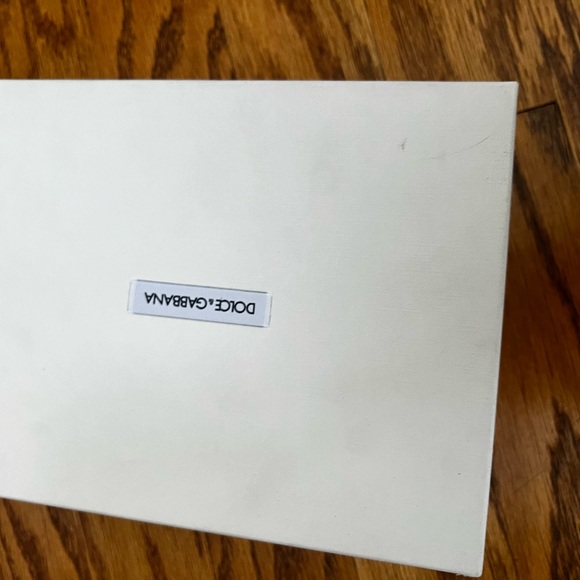 Dolce & Gabbana Girl’s Mary Jane ballet flat in size 32 - Picture 8 of 8